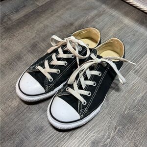 Converse Youth size 2